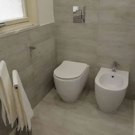 Casa E Per Vacanze Jenner Apartament