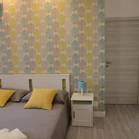 Casa E Per Vacanze Jenner Apartament *